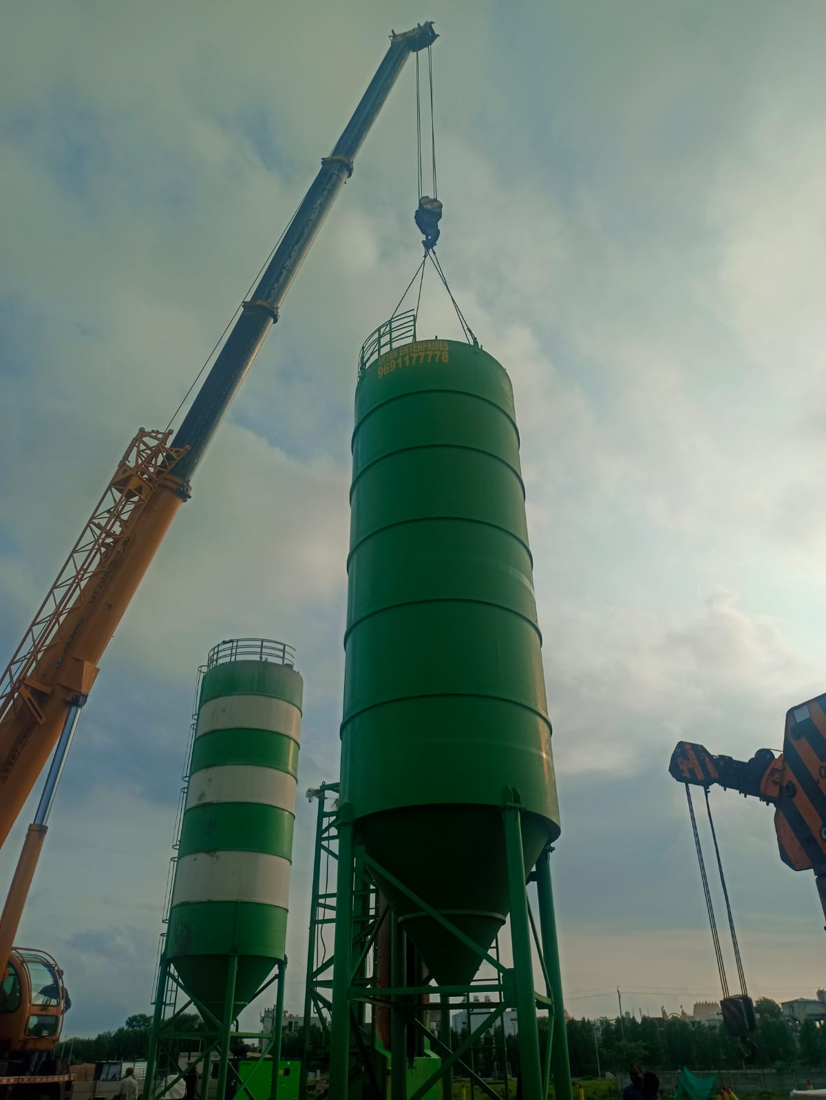 Material handling equipment